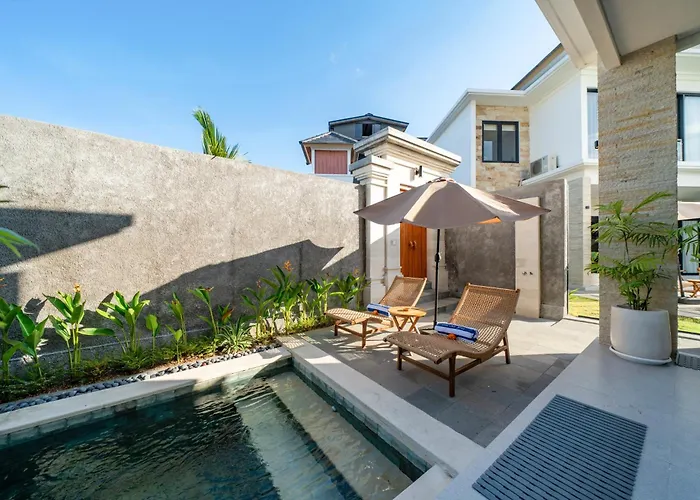 Nia Gray Ii Villa