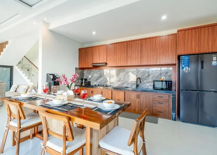 Nia Gray Ii Seminyak